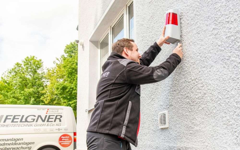 Sicher im Haus und Garten: So schützt die FELGNER Sicherheitstechnik GmbH & co. kg Ihr Zuhause ganzheitlich